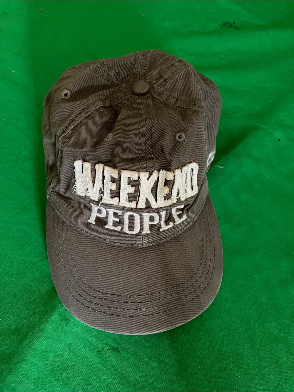 Brown Embroidered Cotton Baseball Cap - Casual Adjustable Hat